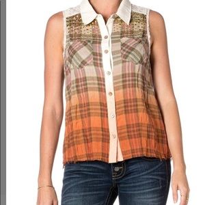 Tan & Orange Plaid Ombré Sleeveless Button Up Top